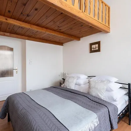 Apartment - Karlin Prague