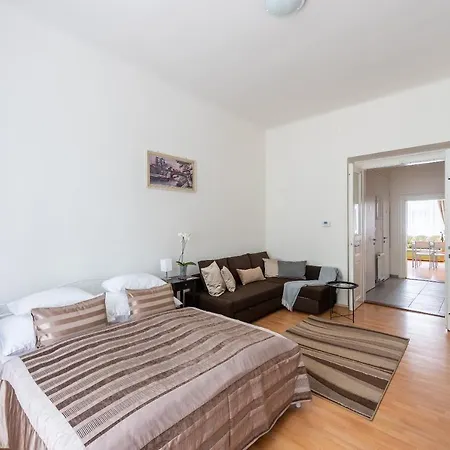 Apartment - Karlin