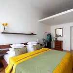 - Karlin Apartmán *