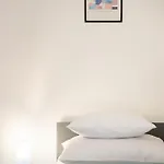 - Karlin Apartmán *
