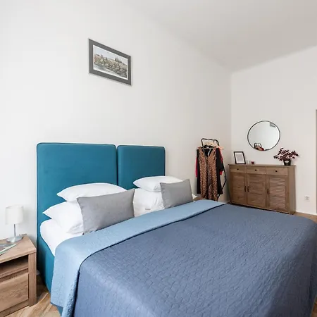 - Karlin Appartement Prague
