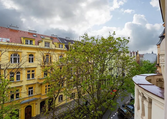 - Karlin Apartment Prag
